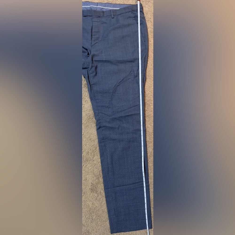 Hugo Boss Never Worn Dress Pant View 6